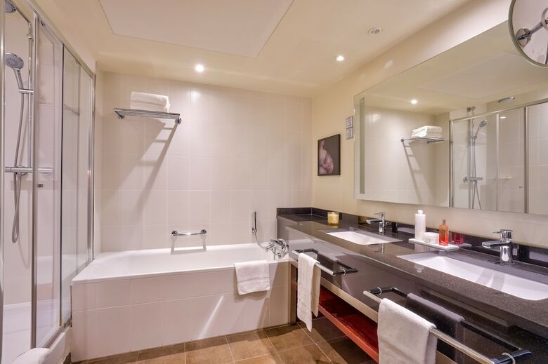 Hotel Zenitude Relais & Spa - Paris Charles De Gaulle
