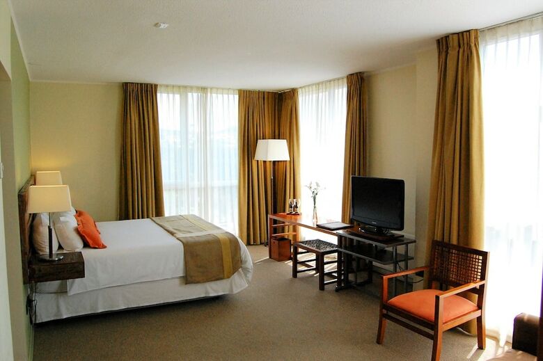 Hotel Solace