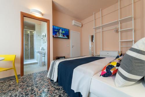 Hostal Budget Rooms Carbonazzi 17