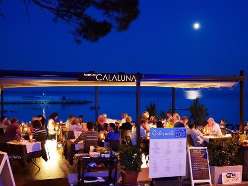 Hotel Cala Luna