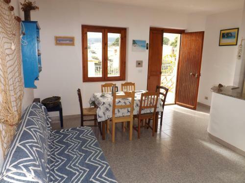 Cristoforo Colombo Apartment
