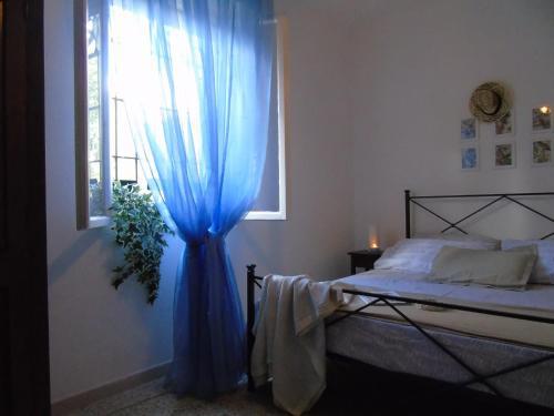 Apartment In Campiglia Marittima 30342