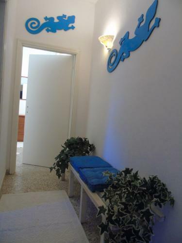 Apartment In Campiglia Marittima 30342