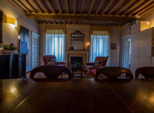 Borgo Agli Scudi B&B