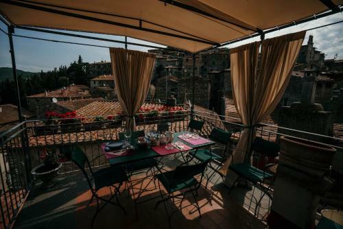 Borgo Agli Scudi B&B