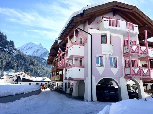 B&B Family Accommodation Canazei
