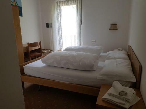 Bed & Breakfast Garni Monika