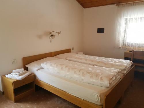 Bed & Breakfast Garni Monika