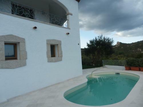 Villa Cannigione Con Piscina