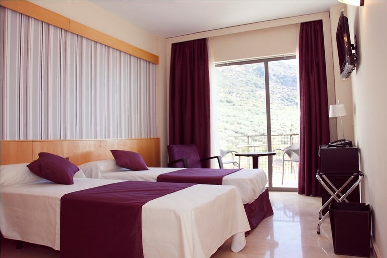 Hotel Menc�a Subb�tica
