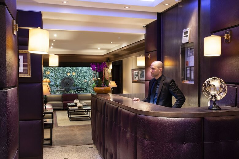 Elys�es Hotel