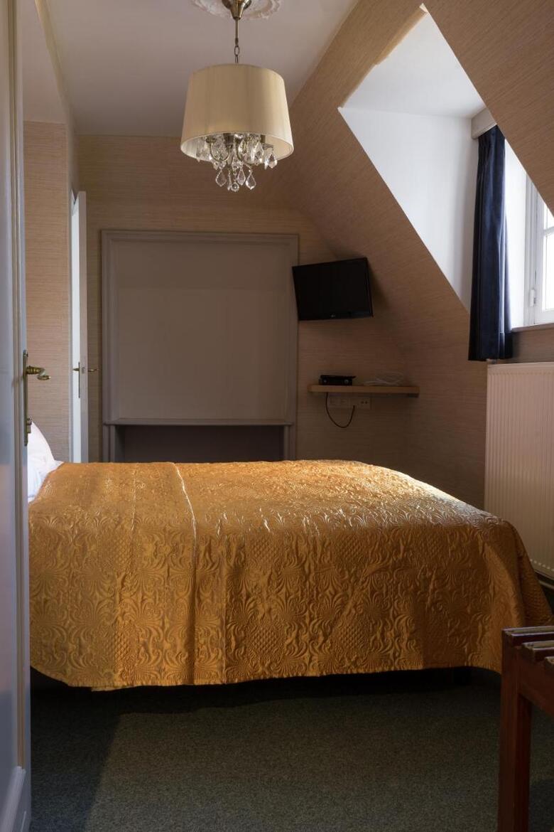 Hotel Duc De Bourgogne