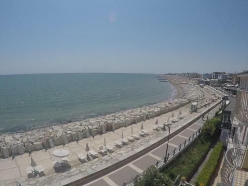 Apartamento President Frontemare