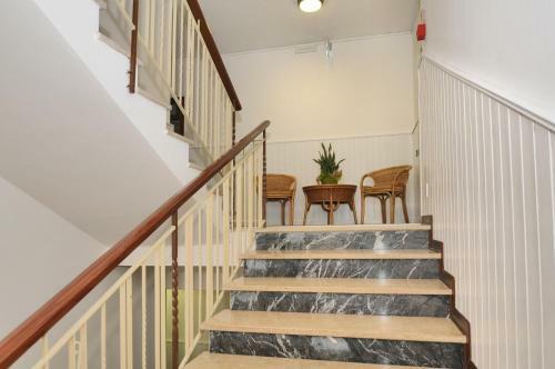 Hotel Venus Best Price