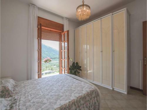 Two-bedroom Apartment In Capaccio (sa)