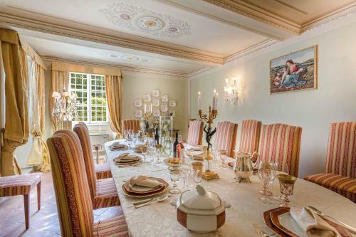 Coselli 's Collection. Luxury Villas Rental