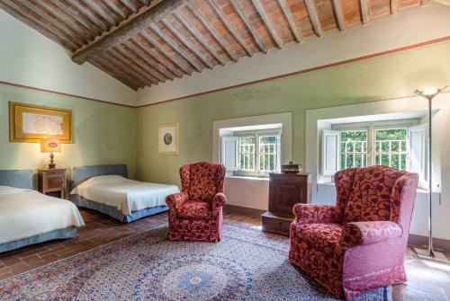 Coselli 's Collection. Luxury Villas Rental