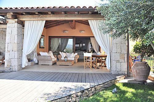 Capo Coda Cavallo Villas