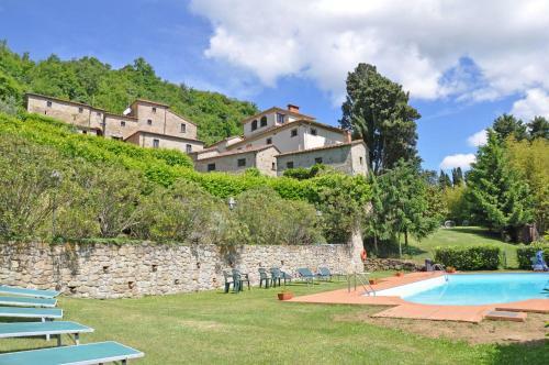 Capolona Apartment Sleeps 3 Pool Wifi