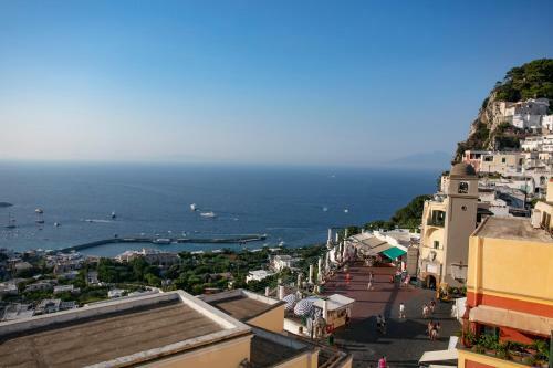 Capri Blue In Piazzetta