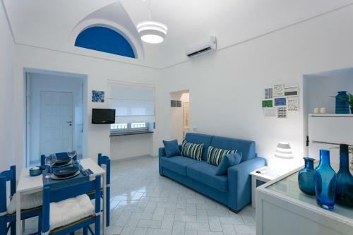 Capri Blue In Piazzetta