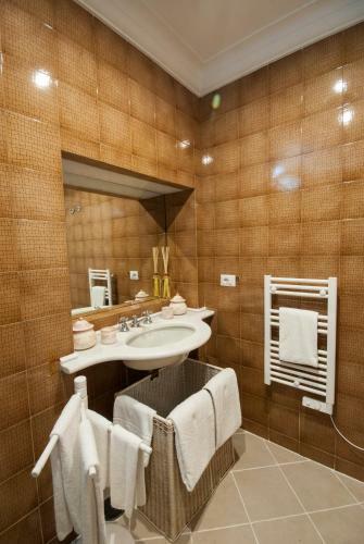 Apartamento Carthusia Suites