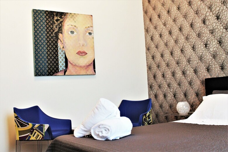 Bed & Breakfast Artistic Charming House