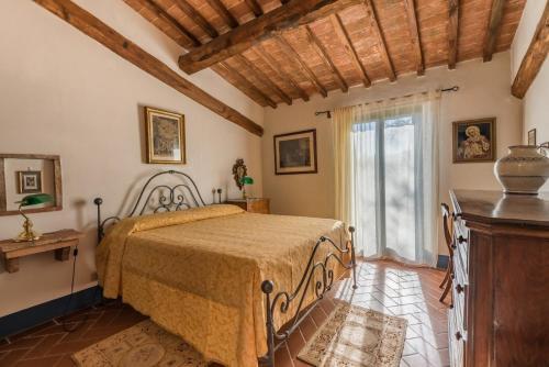 Casole D'elsa Villa Sleeps 24 Pool Wifi