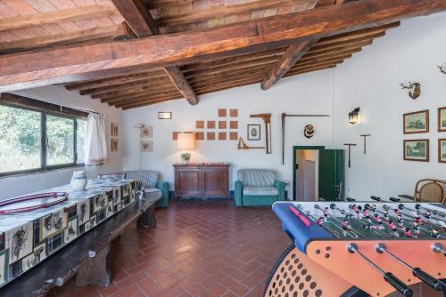 Casole D'elsa Villa Sleeps 24 Pool Wifi