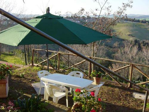 Casole D'elsa Apartment Sleeps 3 Wifi