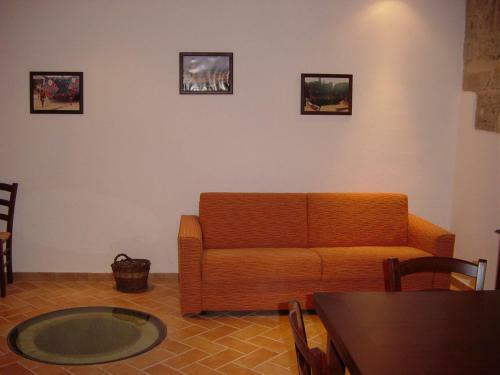 Casole D'elsa Apartment Sleeps 3 Wifi