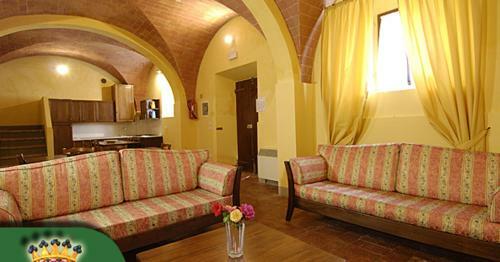 Il Castagno D'andrea Apartment Sleeps 6 Pool