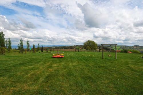 Il Castagno D'andrea Apartment Sleeps 3 Pool