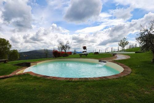Il Castagno D'andrea Apartment Sleeps 8 Pool