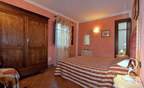 Castelfiorentino Villa Sleeps 10 Pool Wifi
