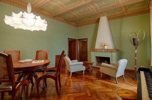 Villa Tenuta Cambiano