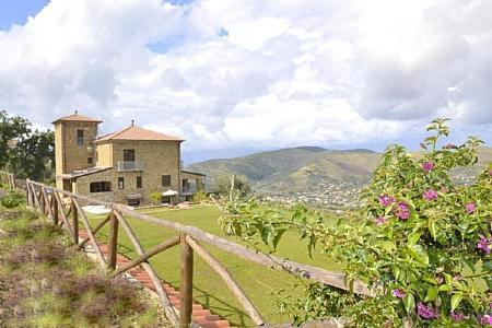 Castellabate Villa Sleeps 6
