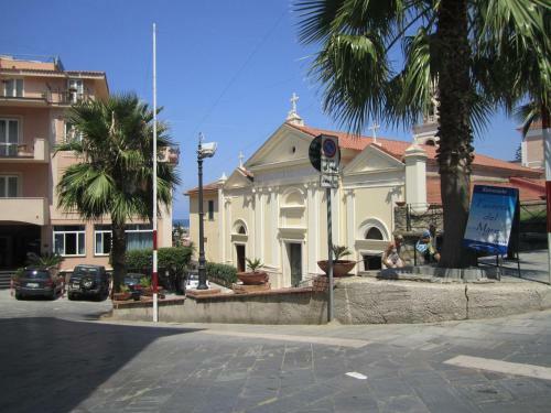 Villa Lauro Luxury B&B