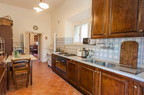 Castellina In Chianti Villa Sleeps 10 Pool Wifi