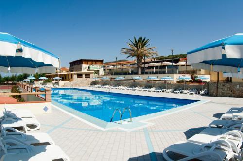 Hotel Rasciada Club