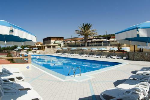 Hotel Rasciada Club