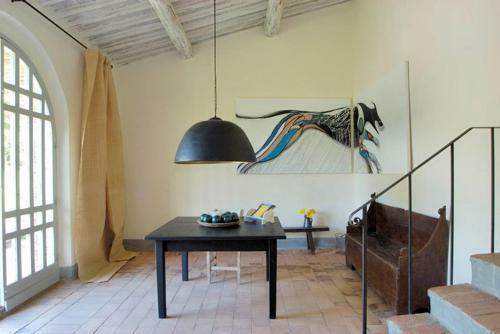 Castiglioncello Del Trinoro Villa Sleeps 12 T762720