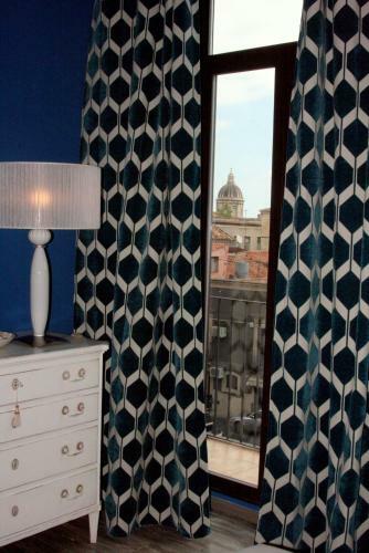 Luxury Apartment To The Castle