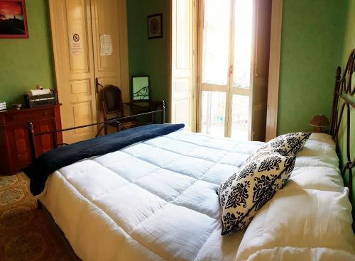 Bed & Breakfast Dream 117