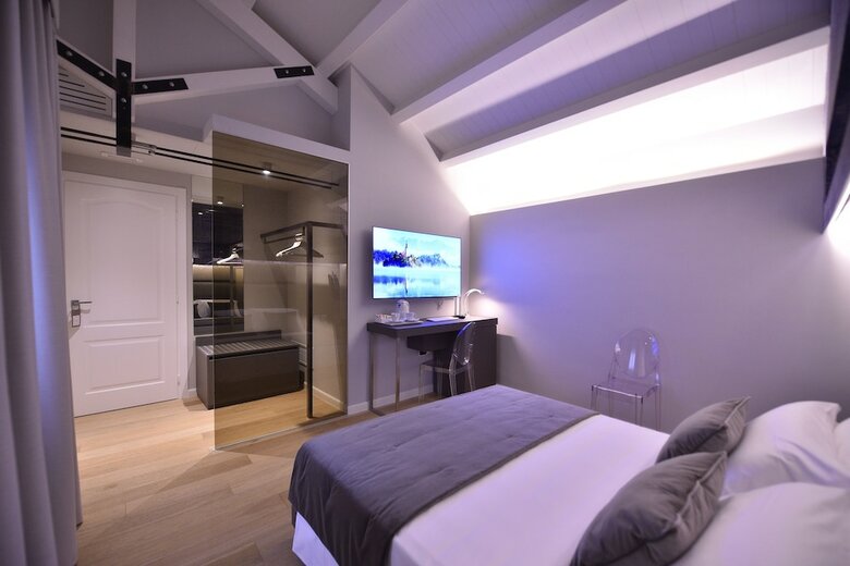 Palazzo Marletta - House Hotel