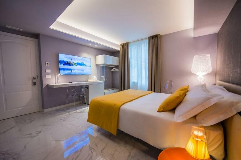 Palazzo Marletta - House Hotel