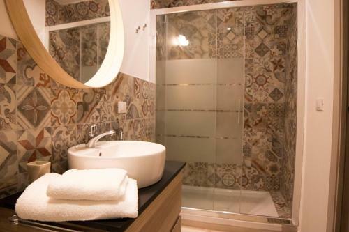 Katana Suites Apartments
