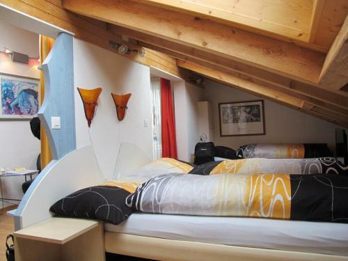 Artist Apartments   Hotel Garni
