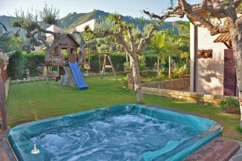 Vacation Service - Villa Mariposa