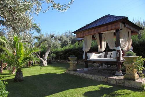 Vacation Service - Villa Mariposa